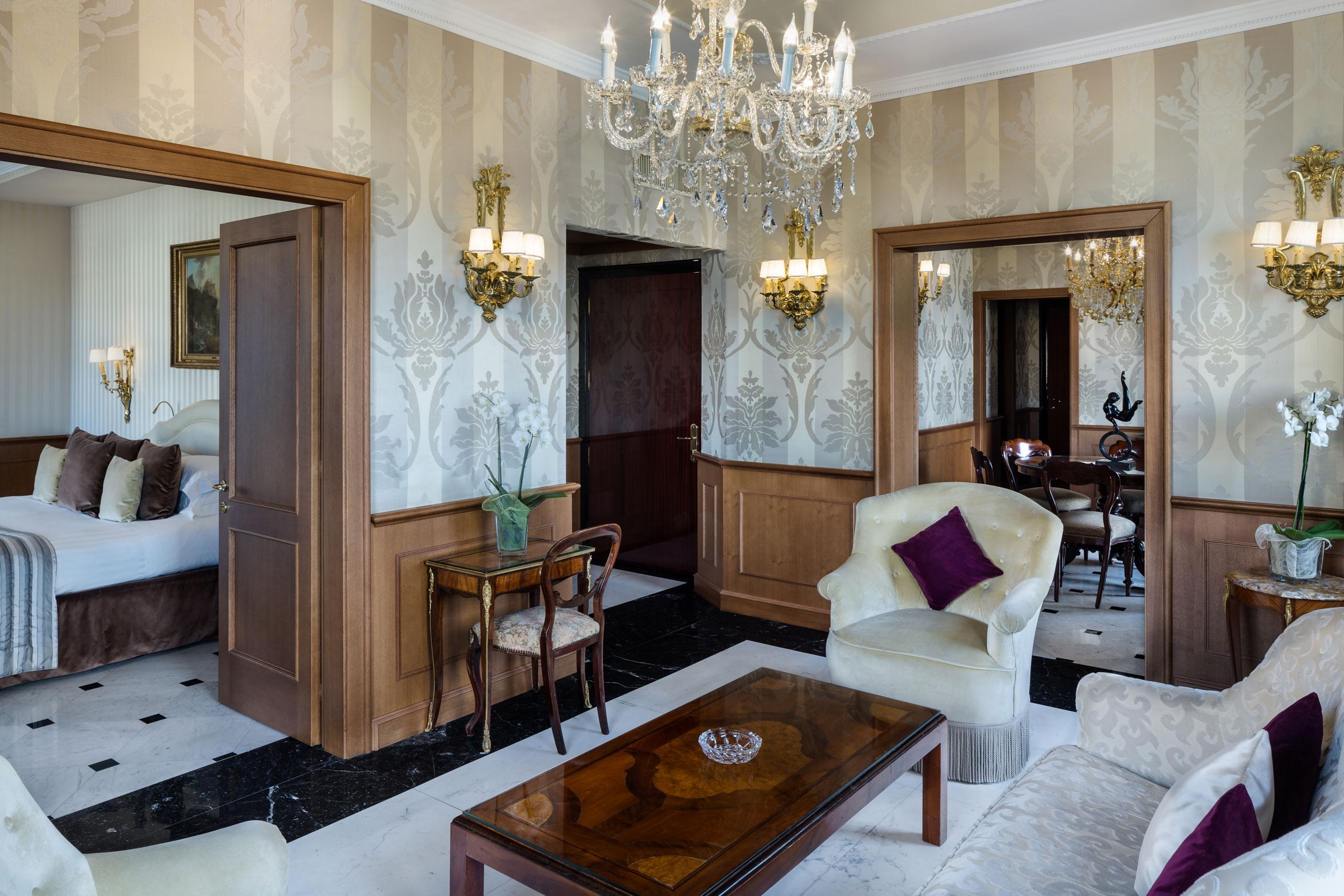 BAGLIONI HOTEL REGINA - THE LEADING HOTELS OF THE WORLD РИМ 5* (Италия) -  от 30057 RUB | NOCHI